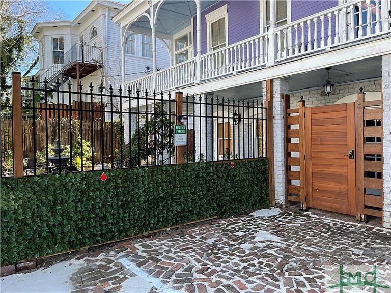 Bed and Breakfast Amethyst Garden Саванна Экстерьер фото