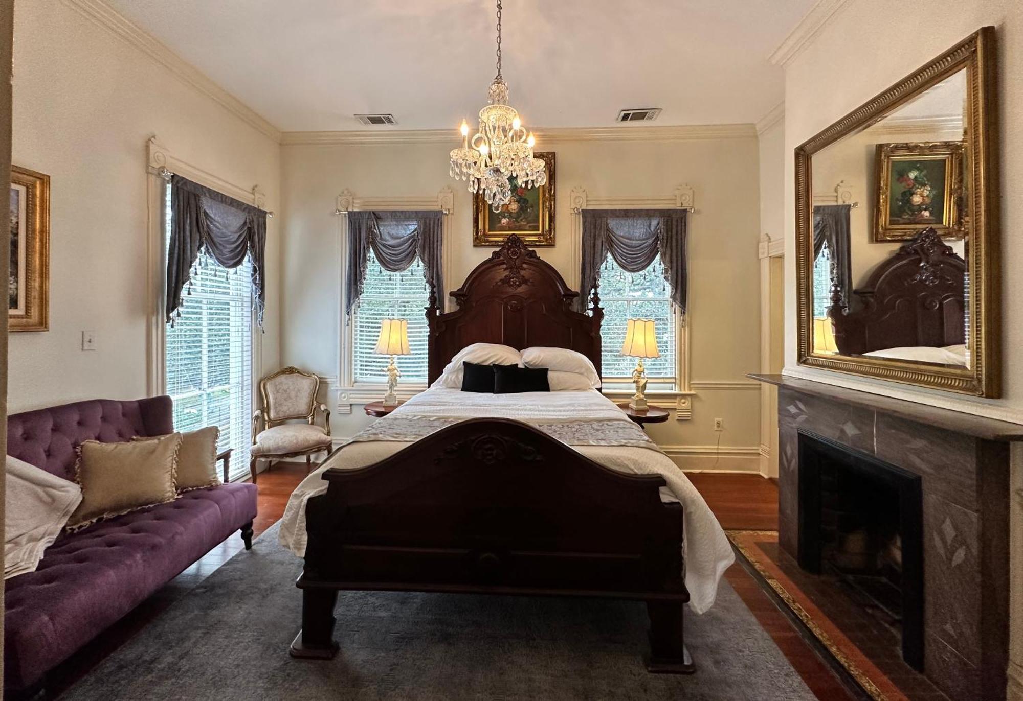 Bed and Breakfast Amethyst Garden Саванна Экстерьер фото